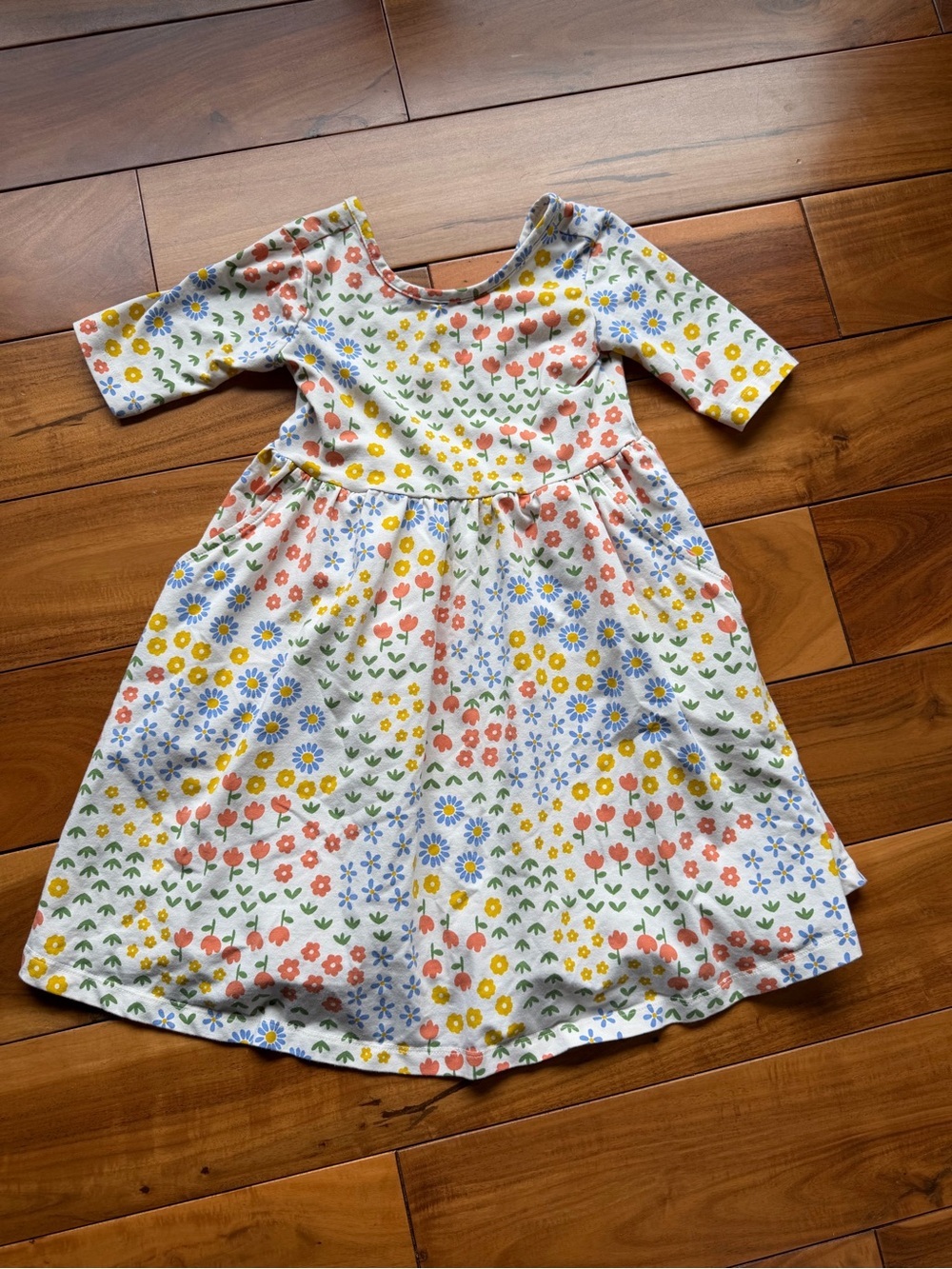 EUC Hanna Andersson Playground Dress with Pockets Size 5